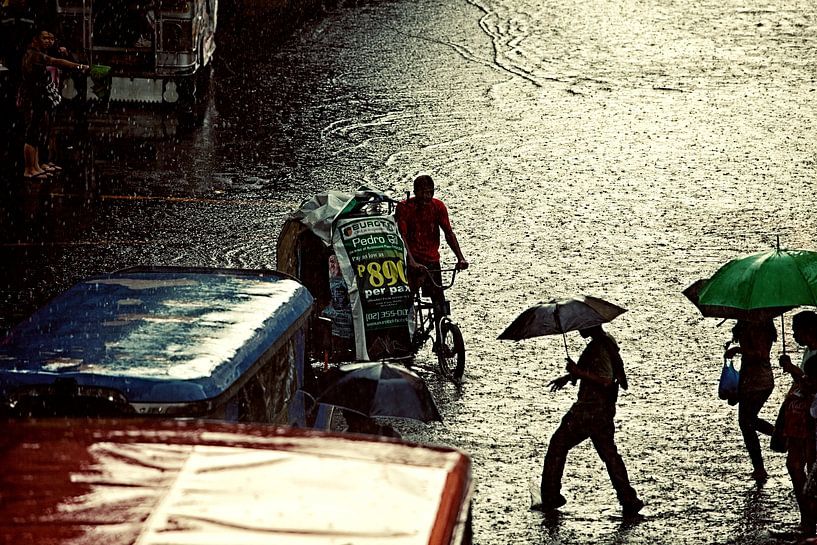 Manila, Phillipines by Henny Boogert