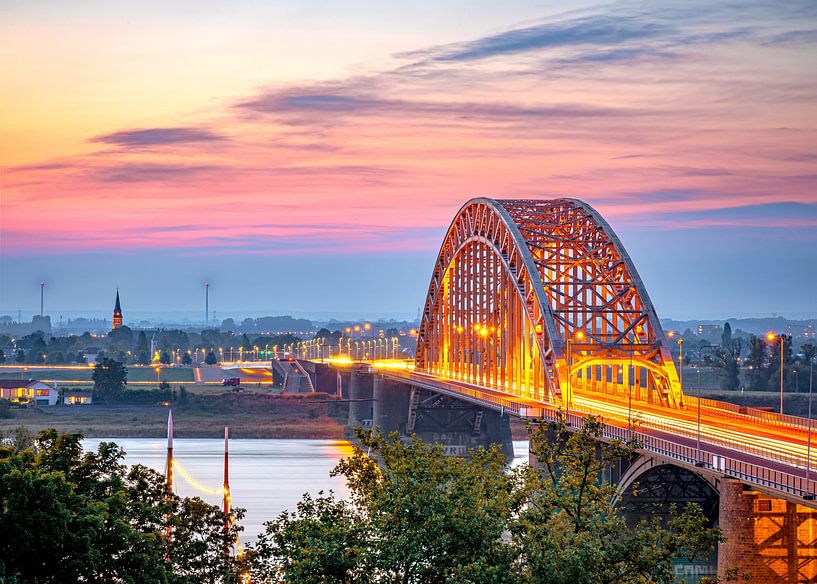 Le pont de Waal à Nijmegen par Nicky Kapel