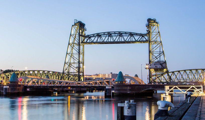 Pont ferroviaire &quot;de Hef par Roy Hollander