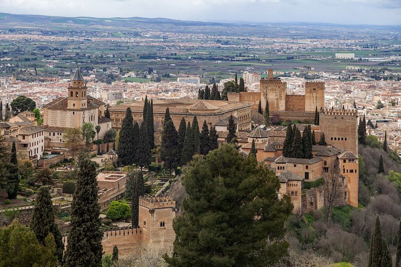 Die Alhambra in Granada gilt als das Meisterwerk der maurischen Architektur. von Marjolein Zijlstra
