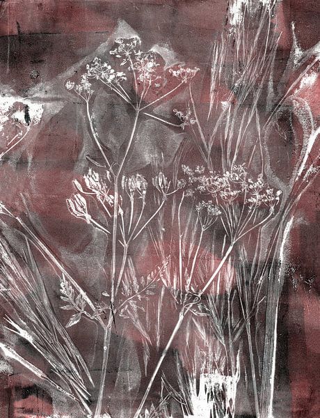 Natürliche botanische Schönheit. Weiße Blüten auf erdigen Farben. von Dina Dankers