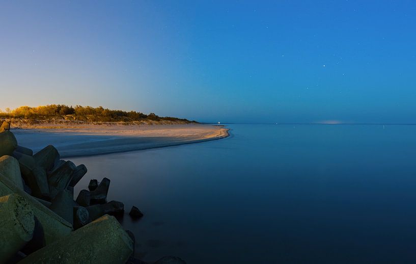 Grey dunes in the early morning by Yevgen Belich