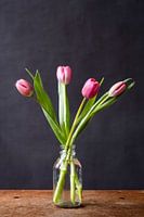 Photo print | pink tulips in vase | Botanical | Modern still life | Spring