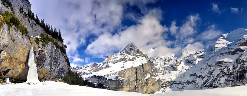 Le lac Oeschinen dans le Zwitserland par Sjoerd van der Wal Photographie