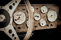 Vintage dashboard Jaguar XK 120