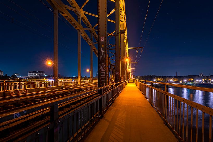 Köln / Cologne / Cologne at night by Maurice Meerten