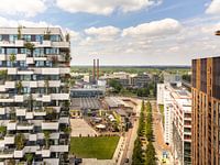 Strijp-S gezien vanuit de lucht en tussen de gebouwen door