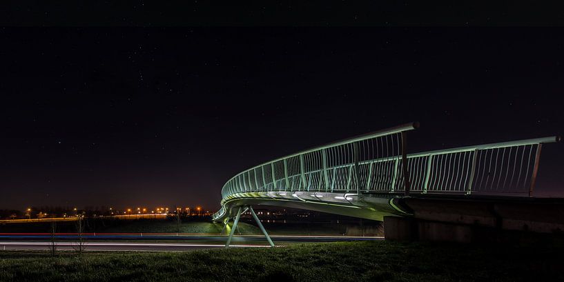 Luna Park bridge by Roel Ovinge