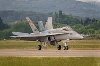 Schweizer McDonnell Douglas F/A-18C Hornet.