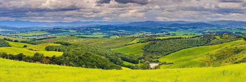 Panorama of the Tuscan countryside by Henk Meijer Photography