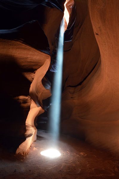 Upper Antelope Canyon by Nina Utens