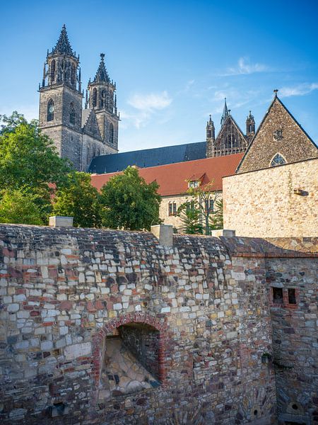 Magdebourg - Bastion de Cleve et cathédrale de Magdebourg par t.ART