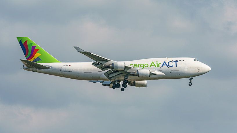 Cargo Air ACT Boeing 747-400 SF cargo. par Jaap van den Berg
