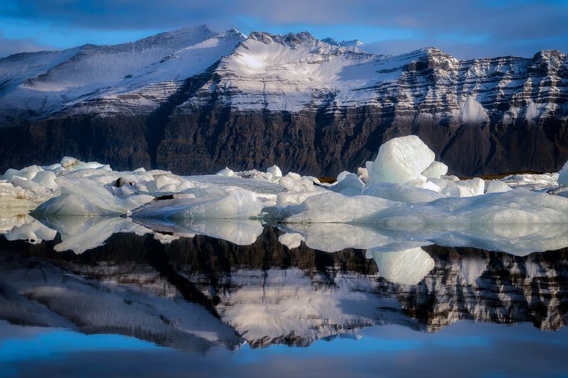 Jokulsarlon avec les icebergs par Roy Poots