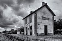 Stationshuis met perron