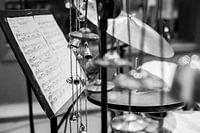 Musique en papier et tambours