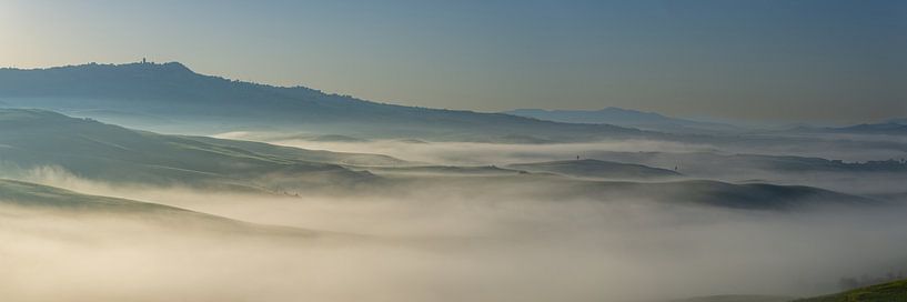 Sonnenaufgang bei Volterra von Walter G. Allgöwer