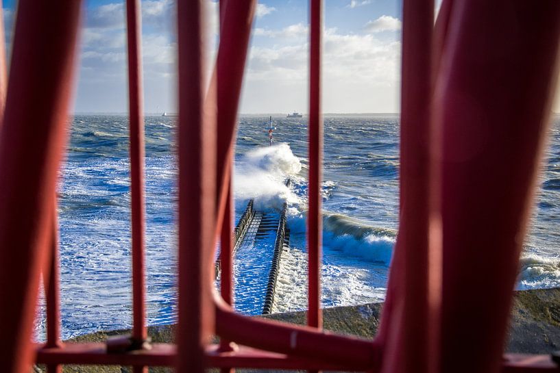 Doorkijk lichttoren boulevard Vlissingen von Roland van Tilborg