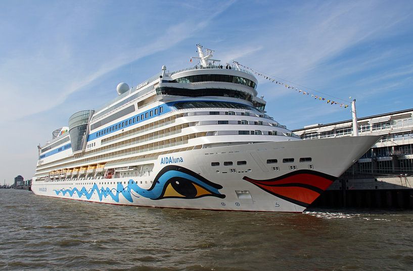 AIDAluna par Matthias Brix