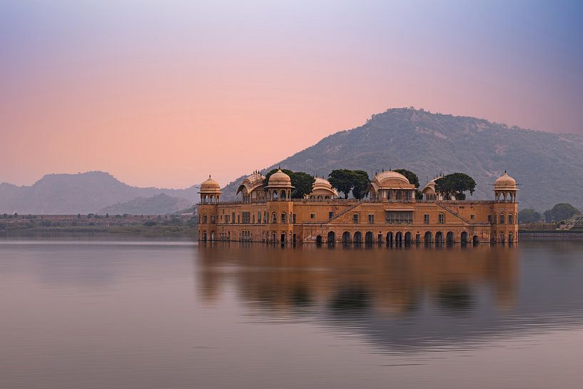 Jal Mahal - Water Palace van Thomas Herzog