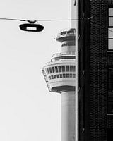 Der Euromast um die Ecke