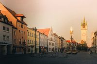 Wunderschönes Abendlicht in der Stadt Straubing Bayern
