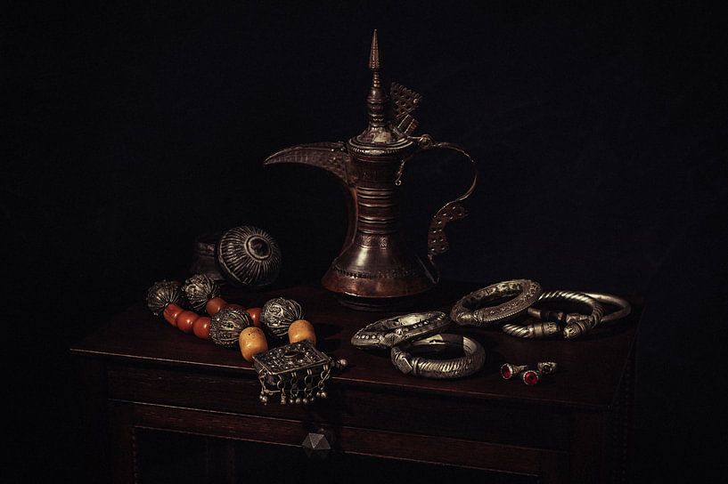 still life with Arabic pots and jewelry by MICHEL WETTSTEIN