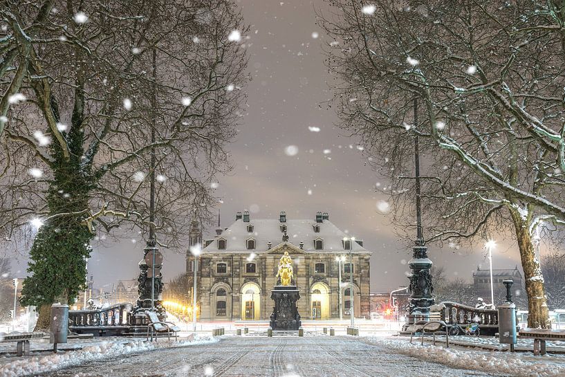 Rue principale Dresde par Sergej Nickel