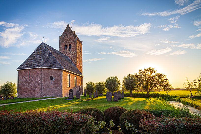 Bartholomäuskirche in Westhem in Friesland, die Niederlande von Hilda Weges