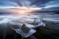 Sonnenaufgang am Diamantstrand, Island