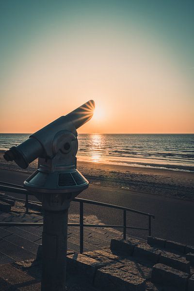 Fernglas am Strand von Steffen Peters