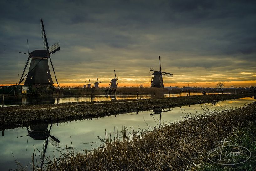 Die Windmühlen bei Kinderdijk von Tina Linssen