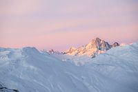 Erstes Licht auf dem Finsteraarhorn
