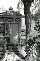 Winziger Hausbrückenmann