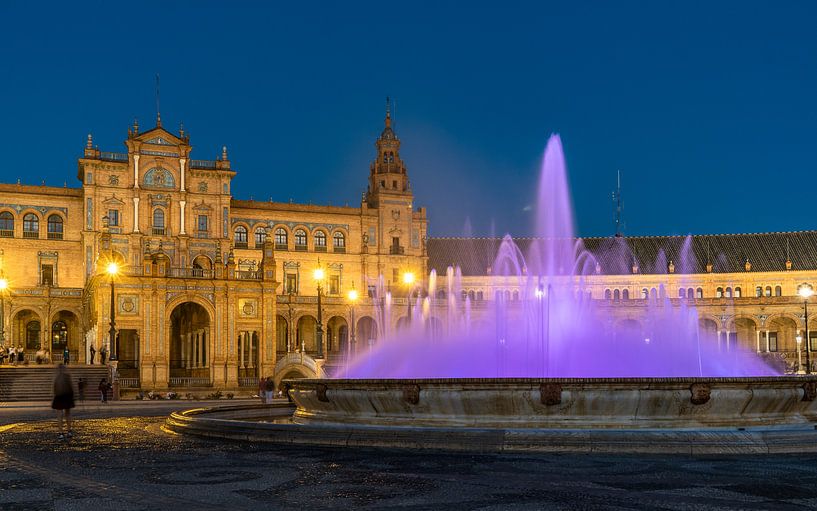 Plaza de España in Seville by Jeroen Kleiberg