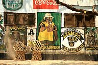 Collage art peinture murale café Zambie