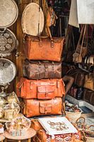 Lederkoffer in Fez, Marokko