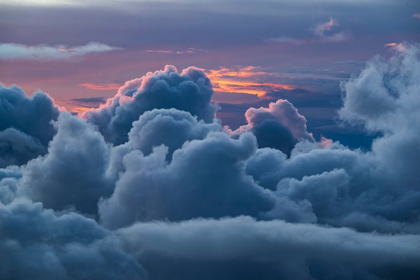 Wolkenberge im Sonnenuntergang von ViaMapia