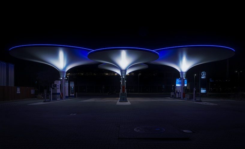 Station-service moderne Alkmaar par Mario Calma