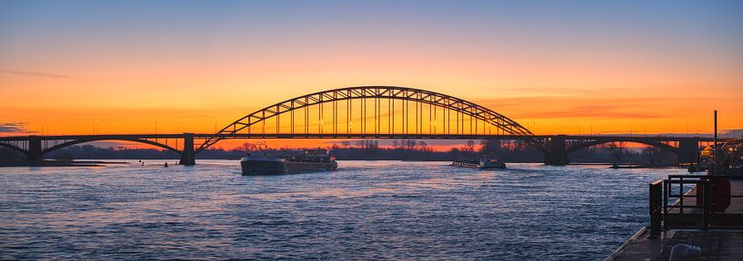 Panorama du pont de Waal par Jeroen Lagerwerf