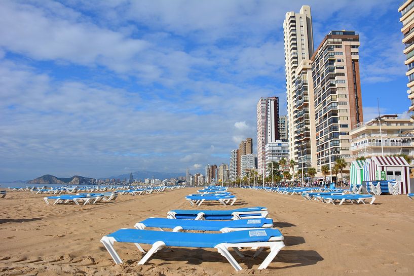 Playa Levante Strand und Skyline Benidorm Costa Blanca von My Footprints