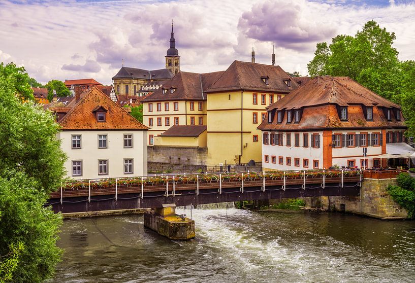 Vieille ville historique de Bamberg au bord de la Regnitz par ManfredFotos