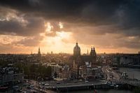 Beau coucher de soleil à la Skyline d'Amsterdam