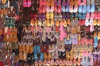 Slippers op de Soukh in Luxor