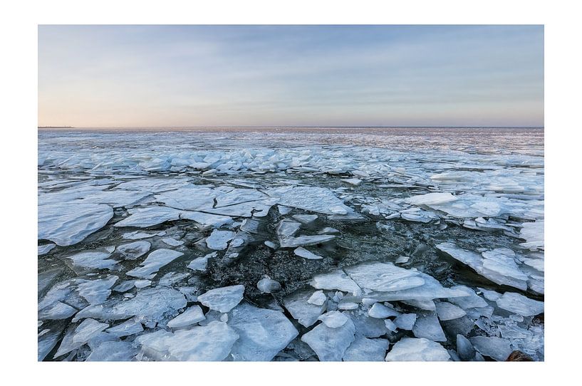 Creeping ice at sunrise 1 by Hans Soowijl