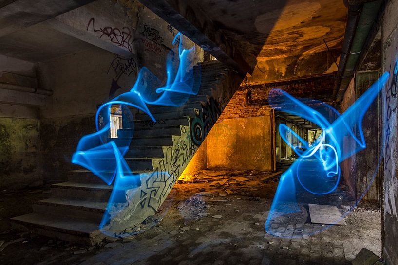 blue and orange in staircase by Steven Langewouters