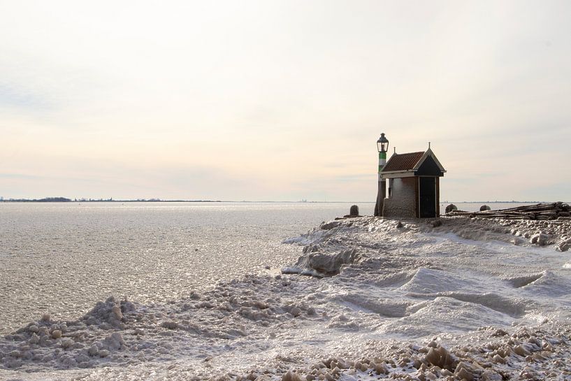 Winter in Volendam von Mireille Breen