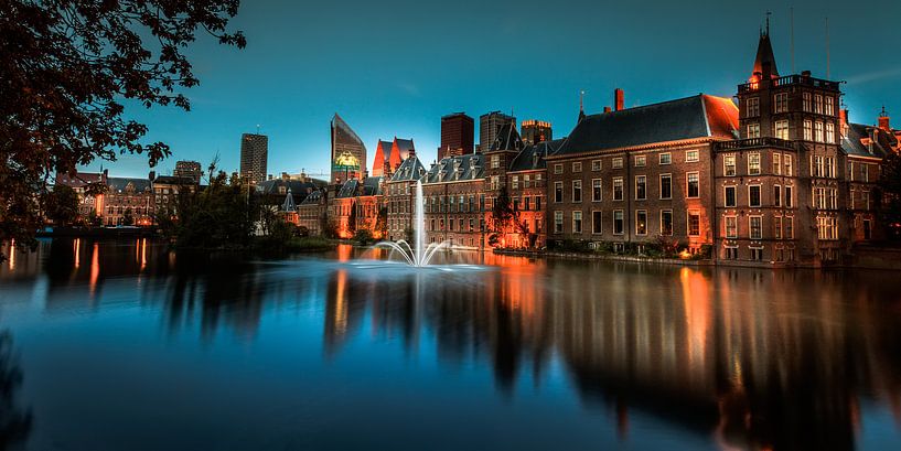 Evening light at the Binnenhof, The Hague by Roy Poots