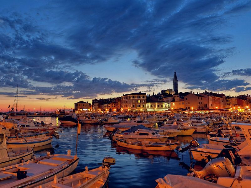 Abendstimmung im Hafen von Novigrad von Norbert Hangen Photographie