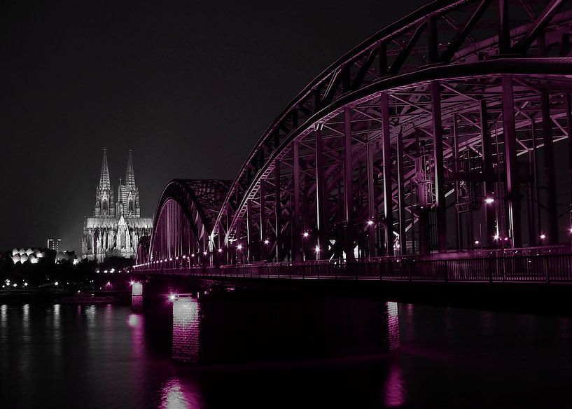 Köln bei Nacht von Gabi Siebenhühner